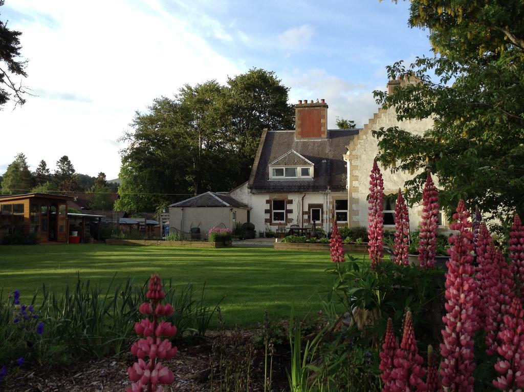 Dower House Newtonmore B&B エクステリア 写真