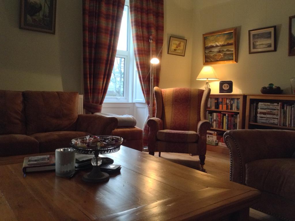 Dower House Newtonmore B&B エクステリア 写真